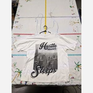 Men's XXL Vintage 2Monkeys "Hustle Never Sleeps" T